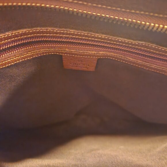 Authentic Gucci saddlebag - Picture 8 of 10